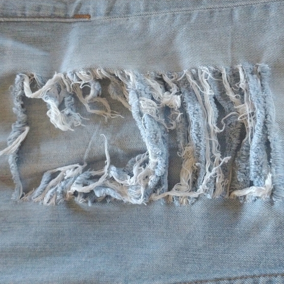 LADIES Jeans by𝅺 TRUE RELIGION - Picture 12 of 17